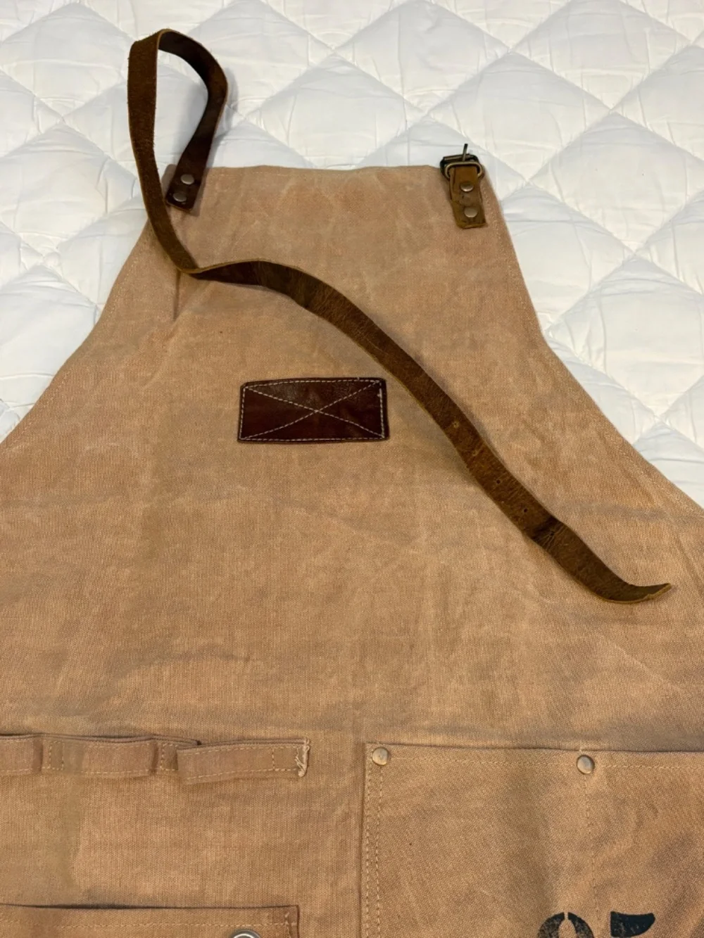 NWOT Industrious Prem. Vintage Waxed Canvas Heavy-Duty Work Apron